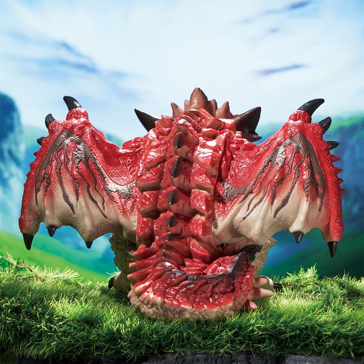 Monster Hunter - Rathalos Enshrined Monsters Figure [Banpresto]