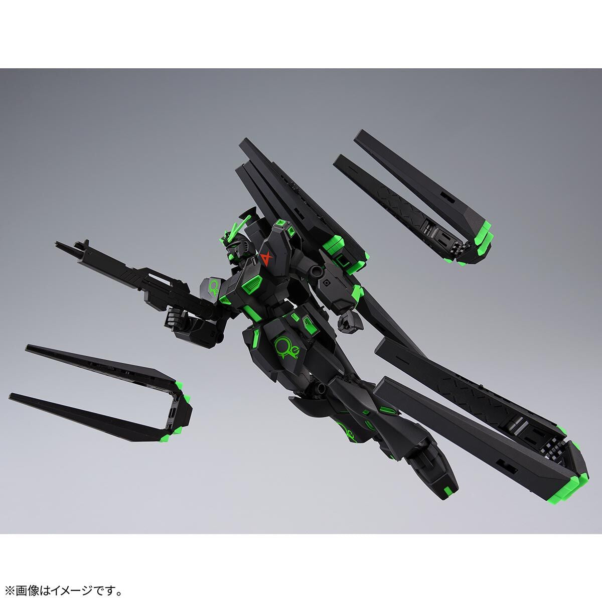 [PRE-ORDER] Gundam - EG 1/144 ν Gundam & Fin Funnel [Recirculation Color / Neon Green] [P-Bandai]