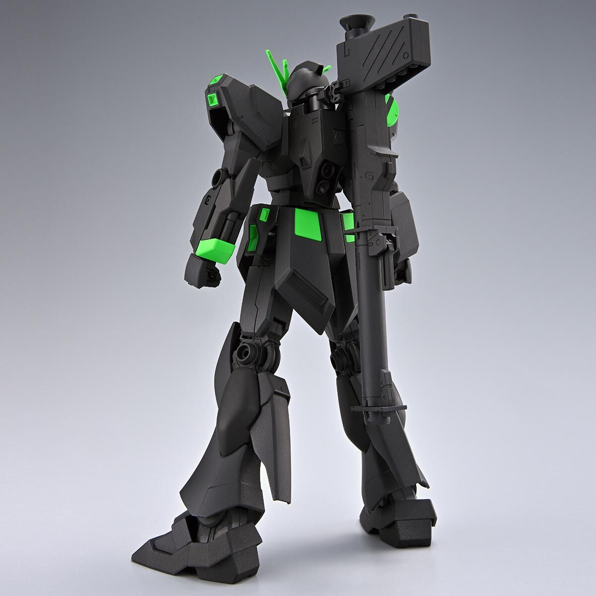 [PRE-ORDER] Gundam - EG 1/144 ν Gundam & Fin Funnel [Recirculation Color / Neon Green] [P-Bandai]