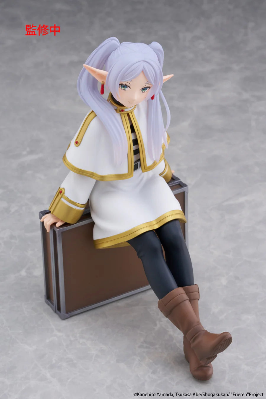 Frieren: Beyond Journey's End - Frieren Desktop Cute (Trunk Case Ver.) | Taito
