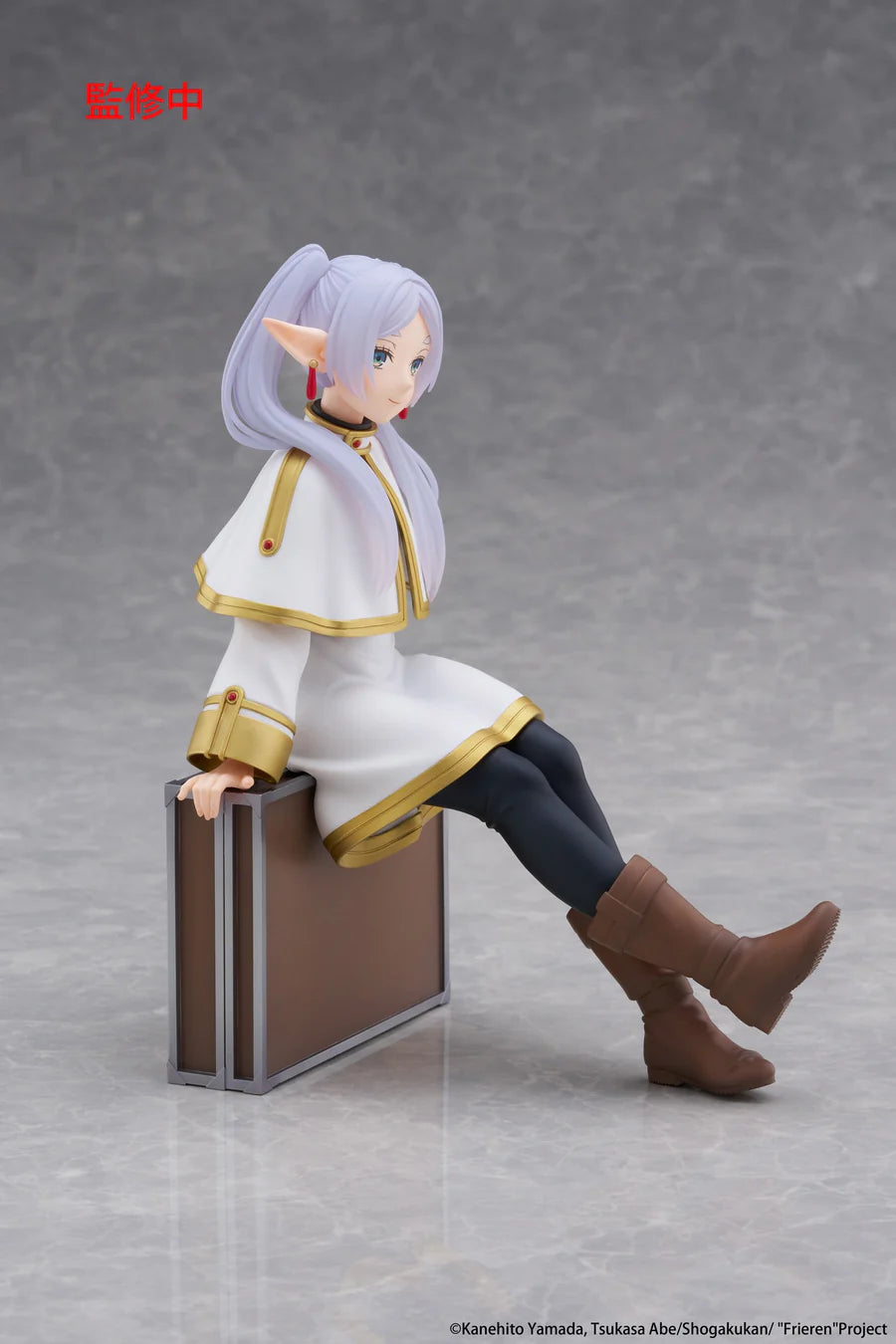 Frieren: Beyond Journey's End - Frieren Desktop Cute (Trunk Case Ver.) | Taito