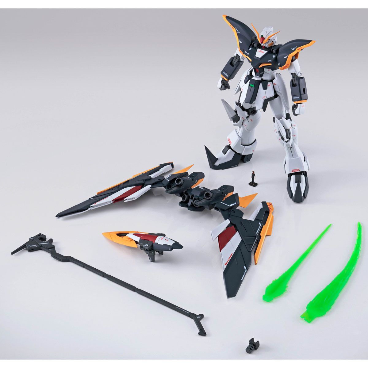 [PRE-ORDER] Gundam - MG 1/100 Gundam Deathscythe EW [Rousette] [P-Bandai]