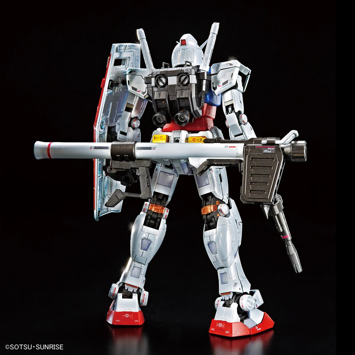 [PRE-ORDER] Gundam - MG 1/100 RX-78-2 Gundam Ver. 3.0 (Titanium Finish)