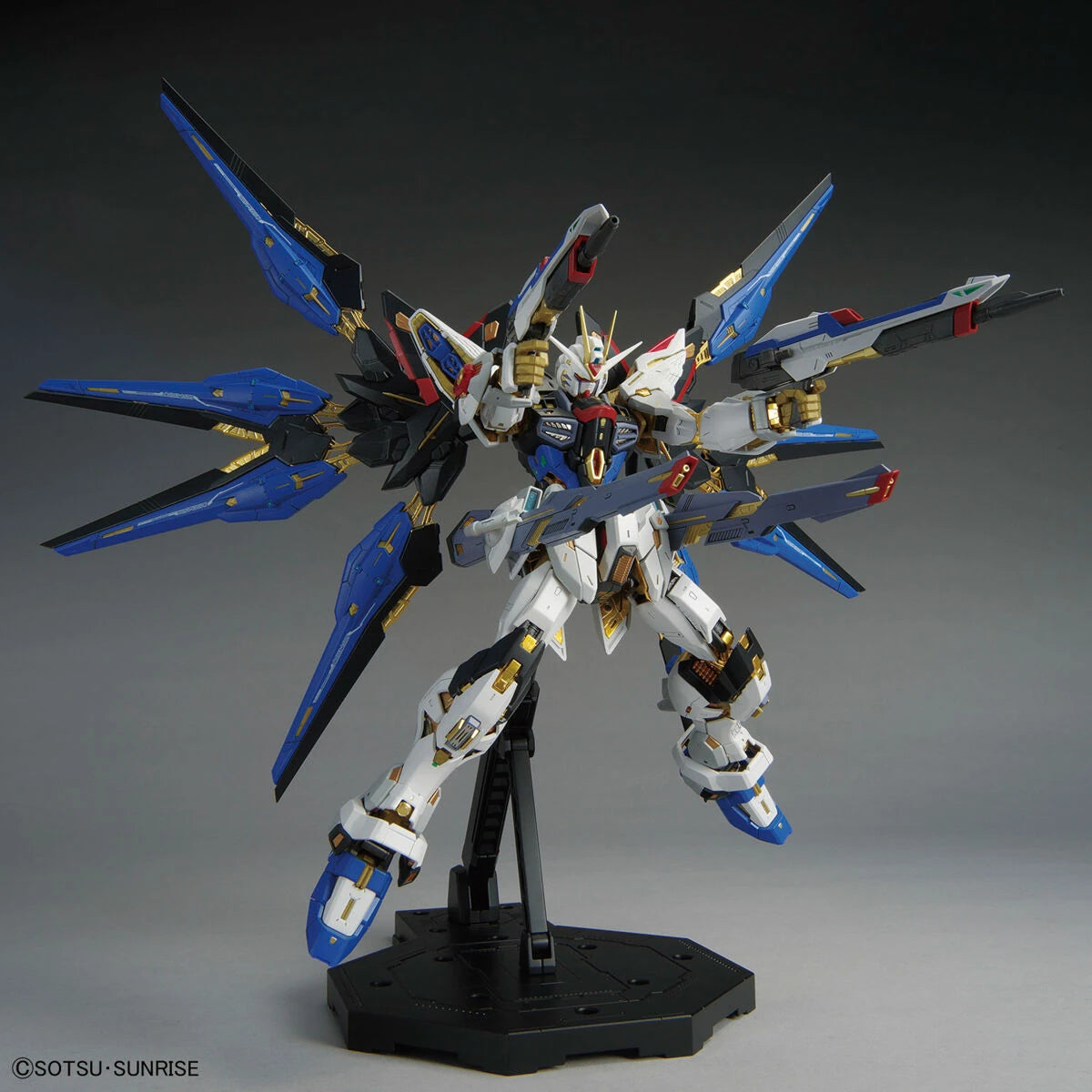 Gundam - MGEX 1/100 ZGMF-X20A Strike Freedom Gundam