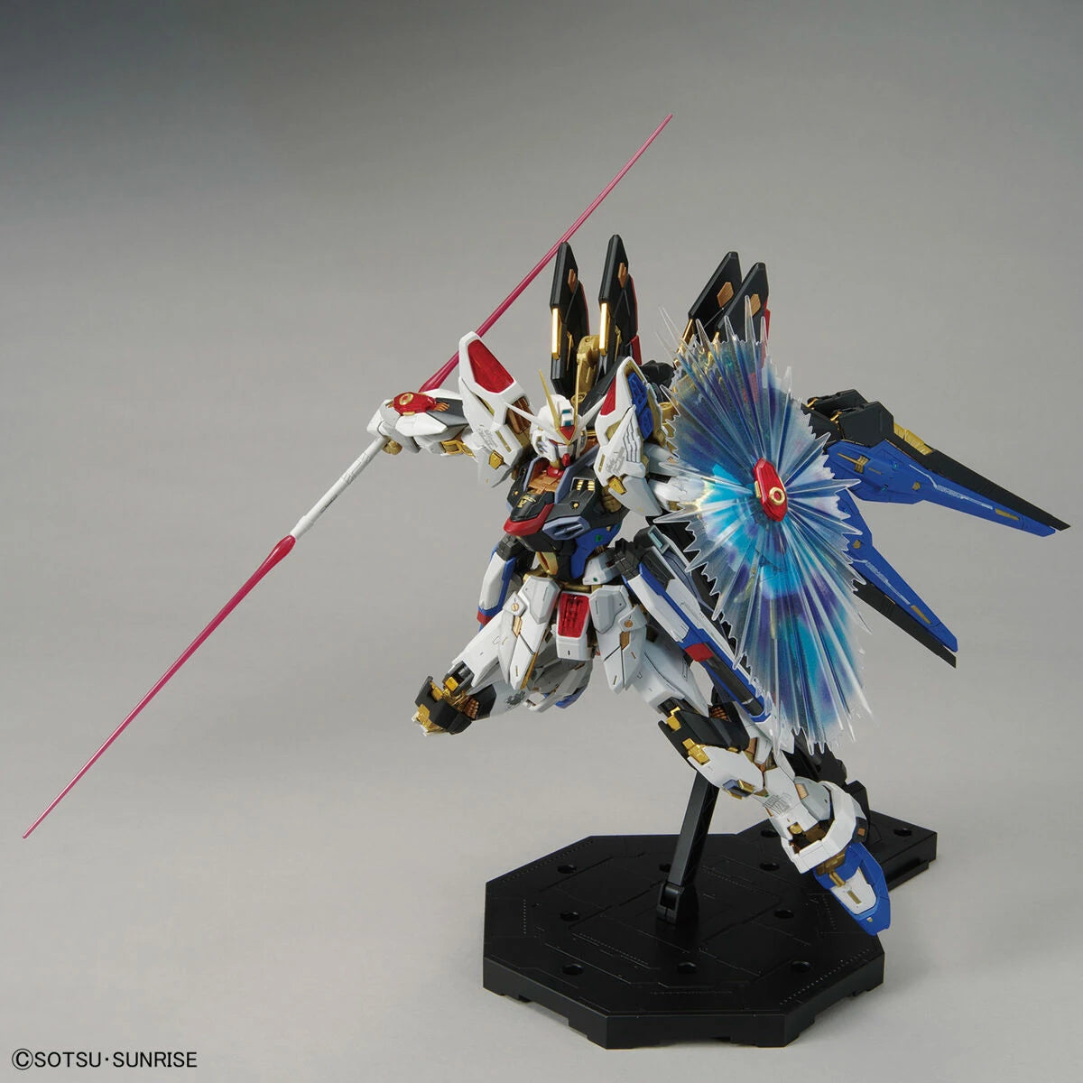 Gundam - MGEX 1/100 ZGMF-X20A Strike Freedom Gundam